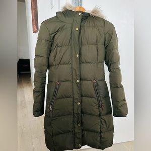 Lauren Ralph Lauren – Faux Fur Trim Hooded Puffer Jacket